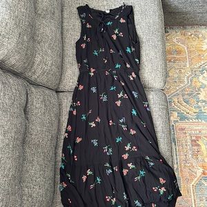 Women’s size medium, Old navy floral dress
